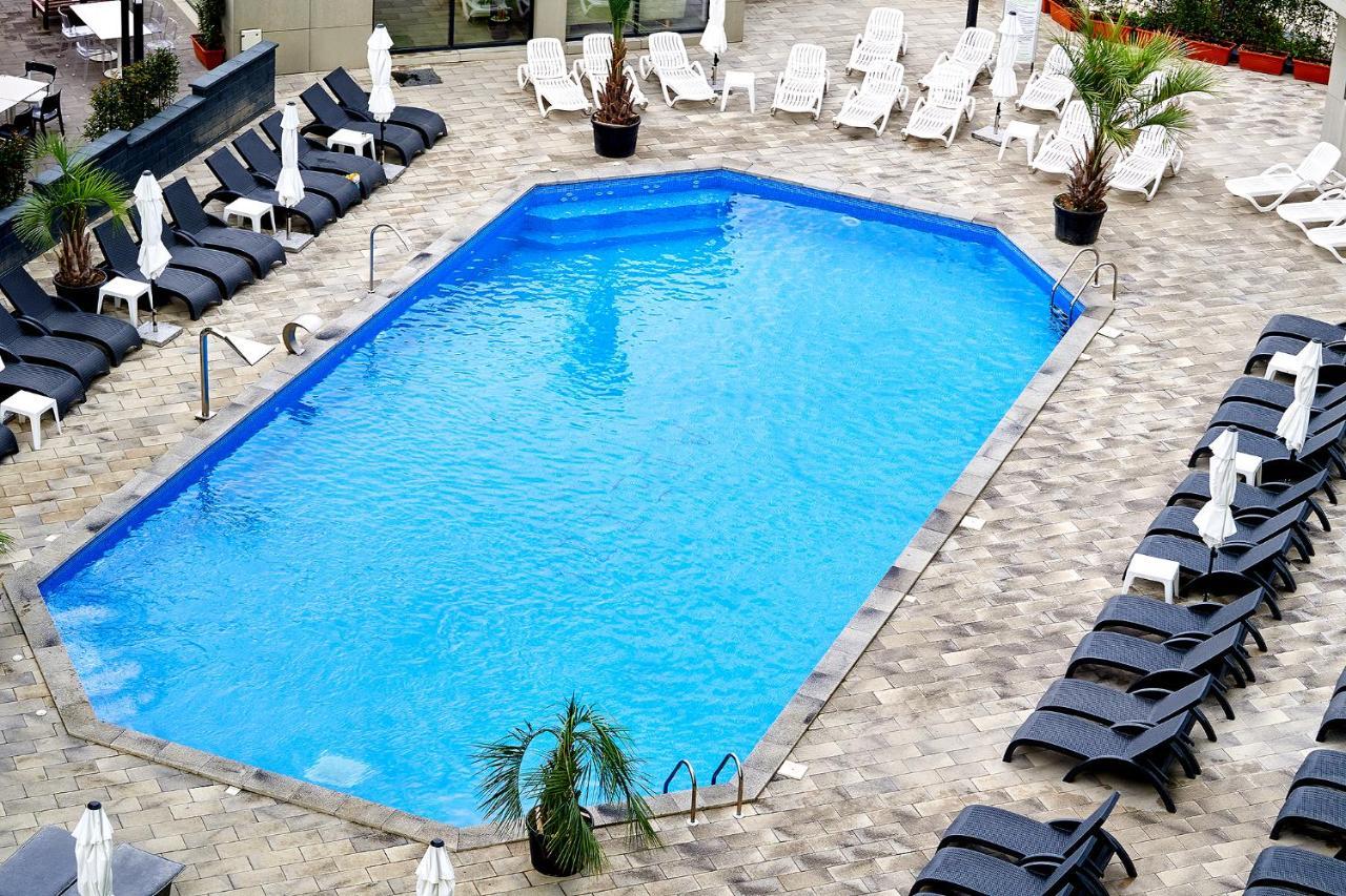 Fanta Sea Apartament Spa N Pool Beach Resort Navodari Ngoại thất bức ảnh